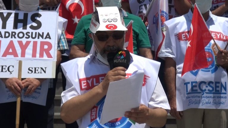 TEÇ-SEN’DEN “YARDIMCI HİZMETLER SINIFI KALDIRILSIN” ÇAĞRISI