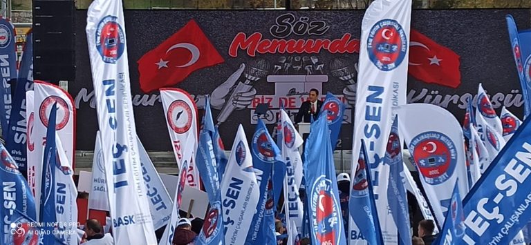 DEVLET MEMURLARI “BİZ DE VARIZ” MİTİNGİ BÜYÜK BİR ÇOŞKUYLA TAMAMLANDI.