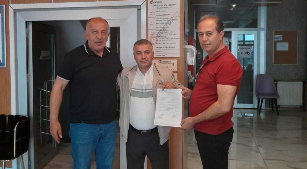 KAYSERİDE SAĞLIKTA ÖNEMLİ İŞ BİRLİĞİ: DOKTOR ÖZ GÖZ MERKEZİ İLE TEÇ-SEN ARASINDA İNDİRİM PROTOKOLÜ İMZALANDI